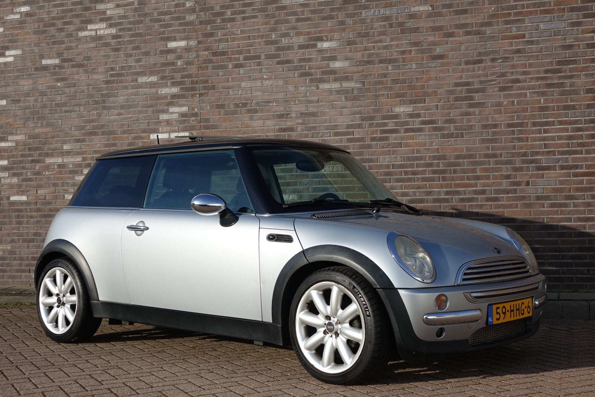 MINI Mini 1.6 Cooper Chili, prachtige auto! Panoramadak, led, Auto's, Mini, Voorwielaandrijving, 15 km/l, Gebruikt, 4 cilinders