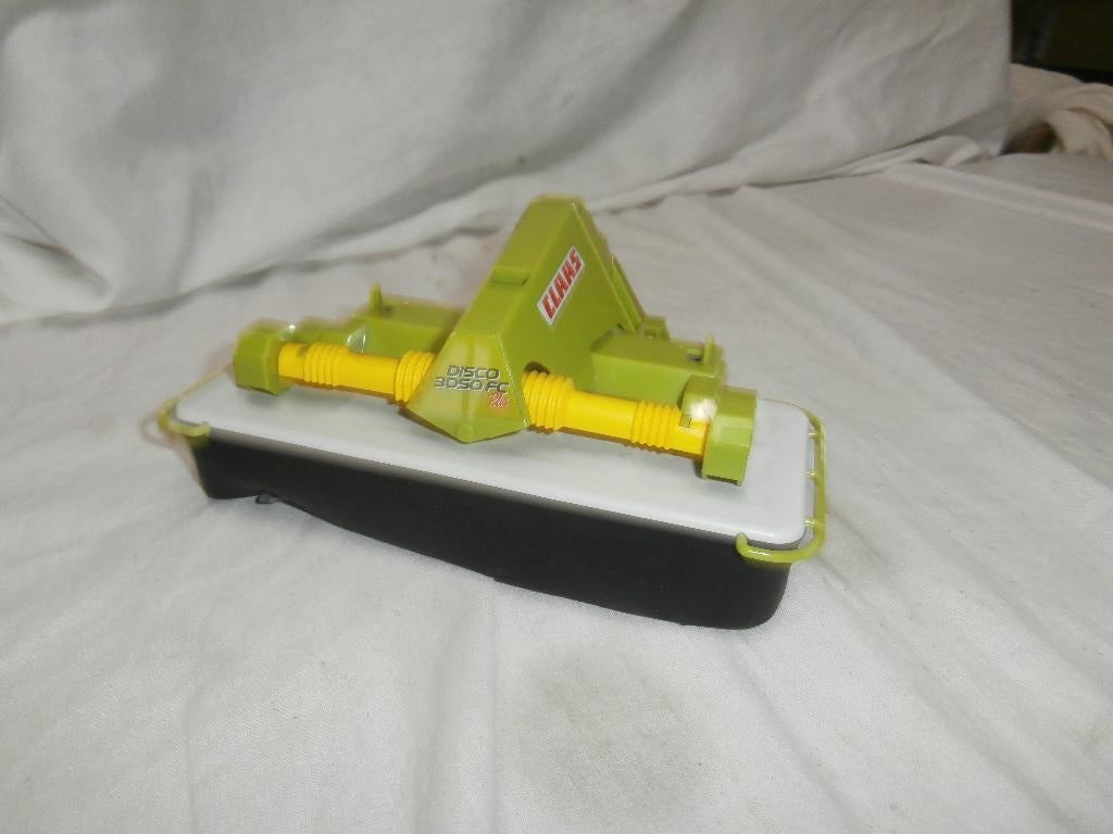 Bruder Claas Disco 3050 FC frontmaaier, Kinderen en Baby's, Speelgoed | Speelgoedvoertuigen, Ophalen, Gebruikt