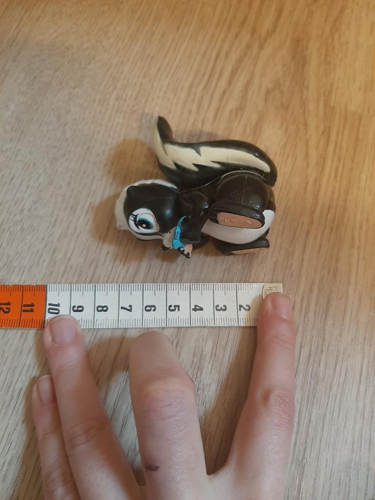 Disney Bambi bloempje het stinkdier poppetje, Ophalen of Verzenden