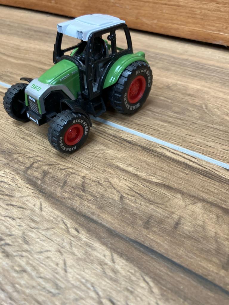 Speelgoed tractor - Groen met rode wielen, Ophalen of Verzenden, Zo goed als nieuw
