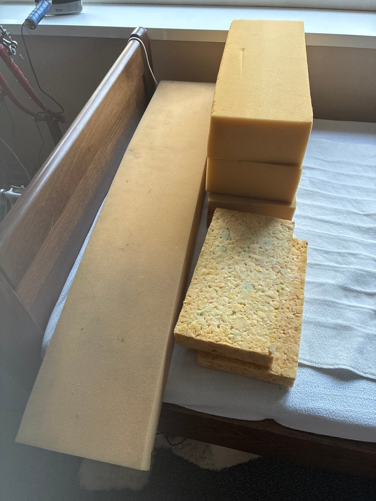Diverse stukken schuimrubber voor hobby of projecten, Ophalen, Gebruikt