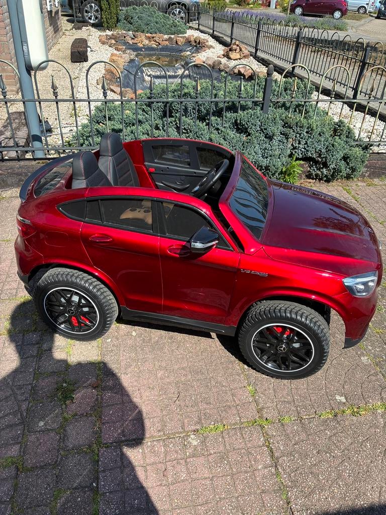Speelgoedauto Mercedes GLC 2-persoons, Ophalen, Gebruikt
