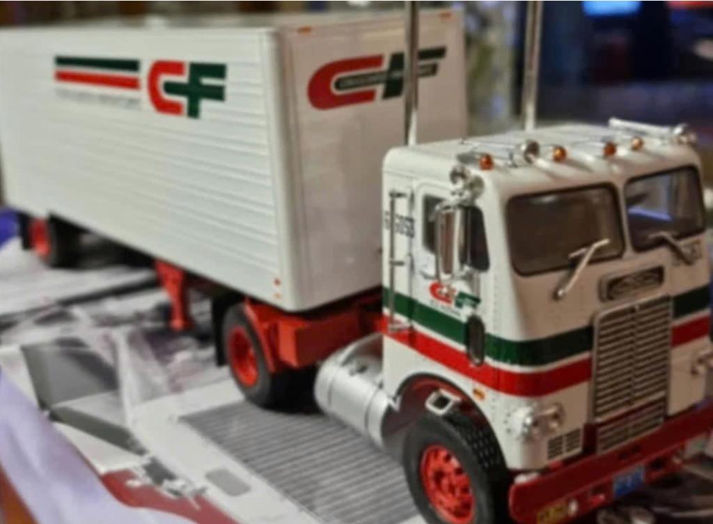 White Freightliner CF COE 1966 schaal 1/43 USA trucks # 78, Verzenden, Nieuw, Bus of Vrachtwagen, Overige merken