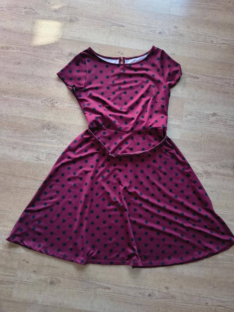 Jurk King Louie polkadot, Kleding | Dames, Jurken, Maat 38/40 (M), Ophalen of Verzenden, Knielengte, Gedragen