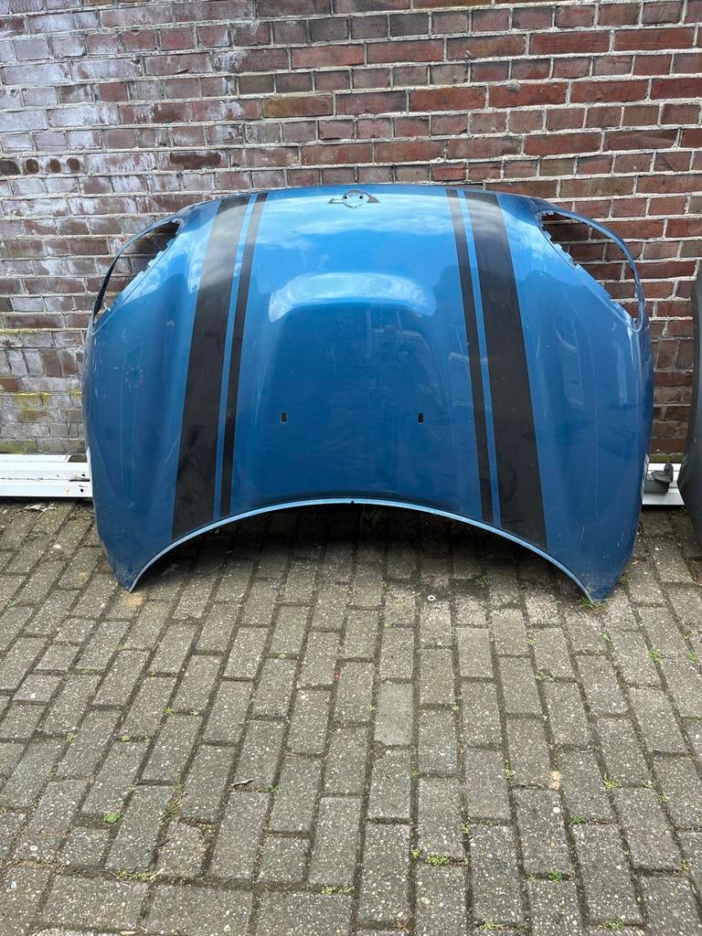 Motorkap Mini Countryman F60 - Blauw met zwarte strepen, Ophalen, Gebruikt, Voor, Mini