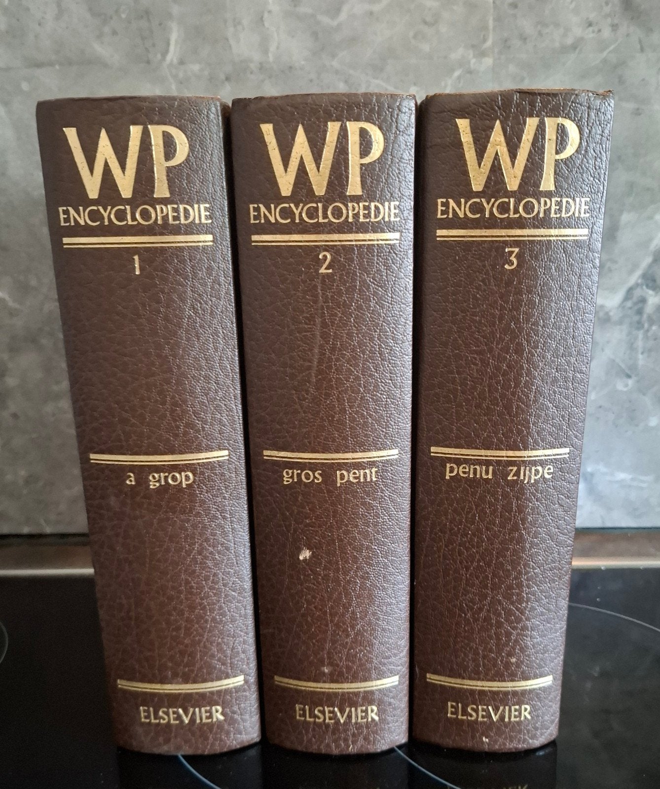 Complete Winkler Prins Encyclopedie (3 delen) 1977, Boeken, Ophalen of Verzenden, Gelezen, Algemeen, Complete serie