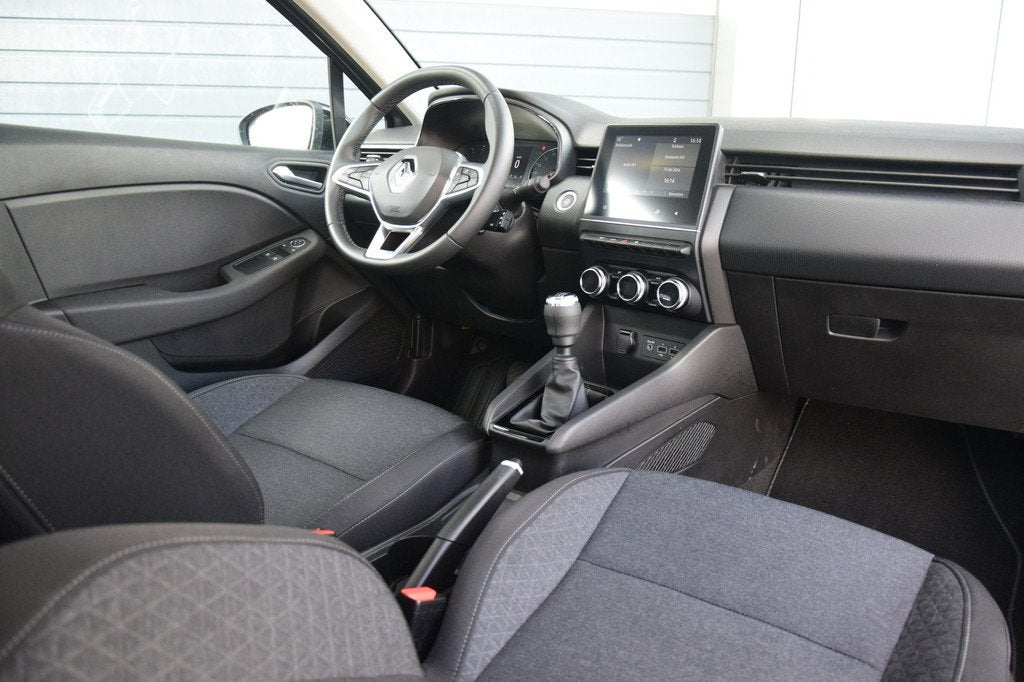 Renault Clio 1.0 TCe 90 Equilibre Keyless Carplay Ecc Cruise, Voorwielaandrijving, Gebruikt, 580 kg, 49 €/maand