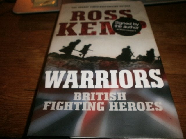 warriors ross kemp gesigneerd exemplaar met fotos, Ophalen of Verzenden, Tweede Wereldoorlog, Zo goed als nieuw, Overige onderwerpen