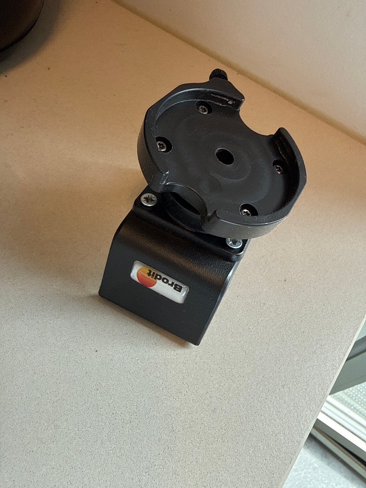 Brodit beugel 854424 voor Volvo XC60 met MagSafe houder, Verzenden, Gebruikt