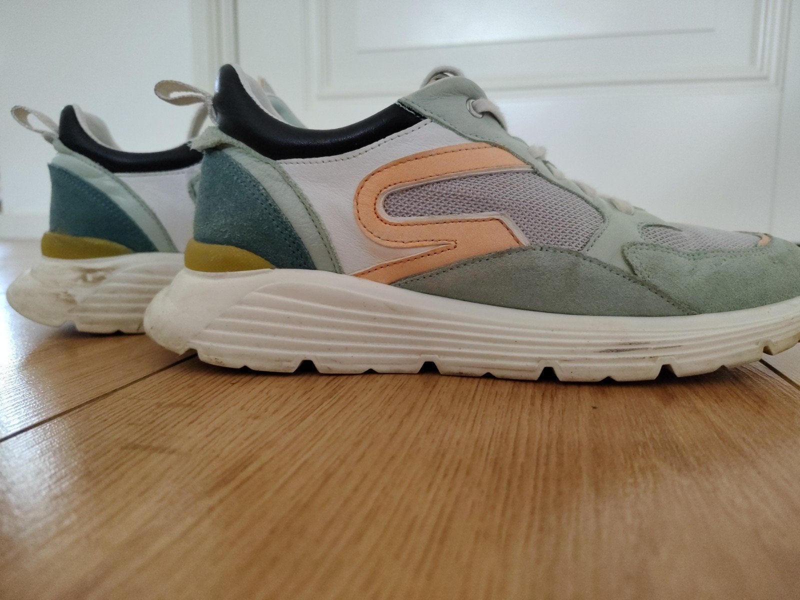 Giga shoes sneakers maat 35, Gebruikt, Schoenen, Ophalen of Verzenden, Giga