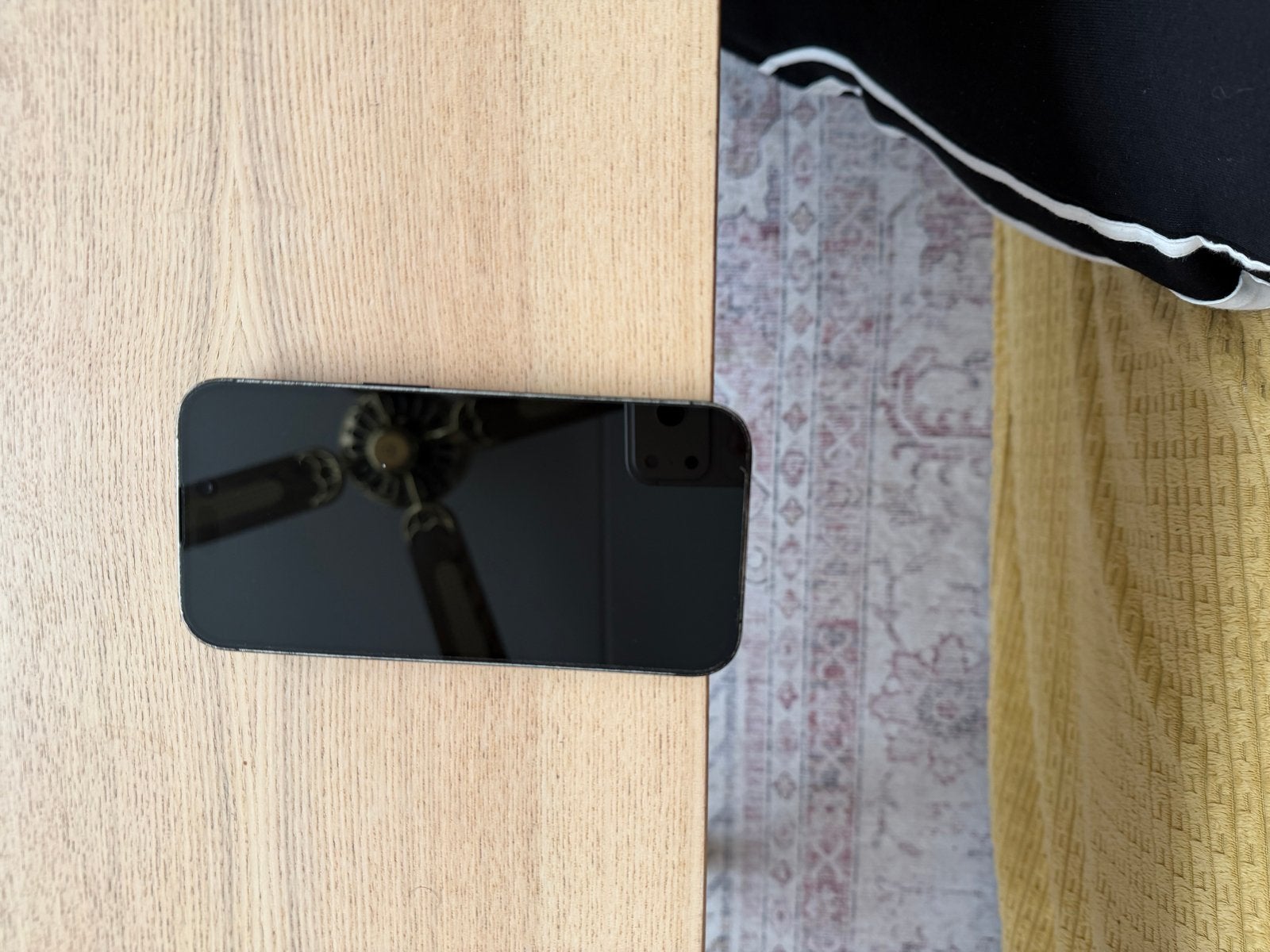 Foto 2 van iPhone 14 Pro 128 GB - 98% batterijconditie
