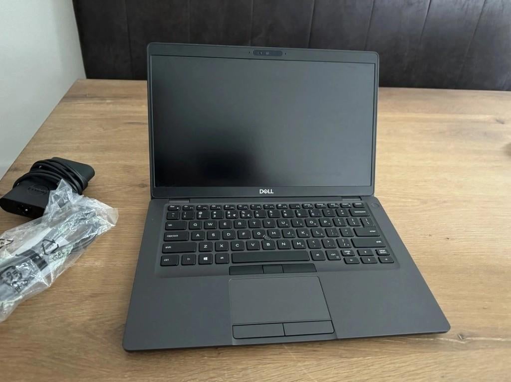 Dell Latitude 5400 i5-8th 8GB 256GB 14″ FHD W11P, Qwerty, Overberg, 8 GB, Ophalen of Verzenden