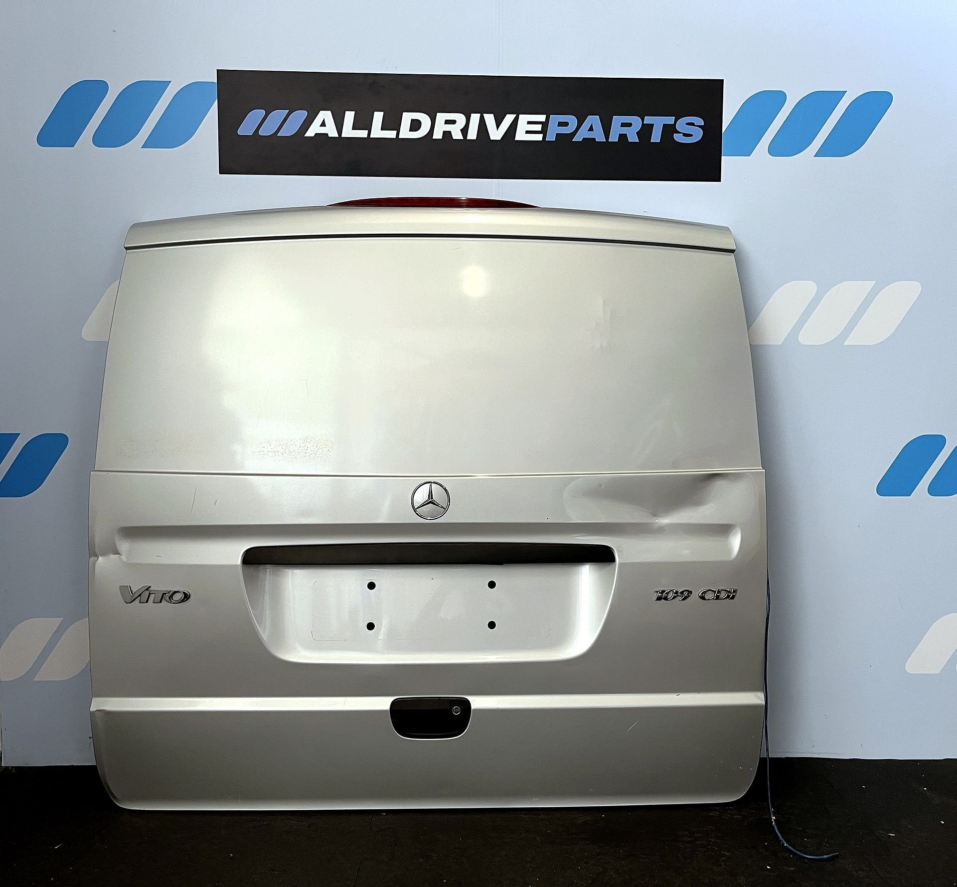 Achterklep Mercedes Vito W639 dicht 9744 A6397400401