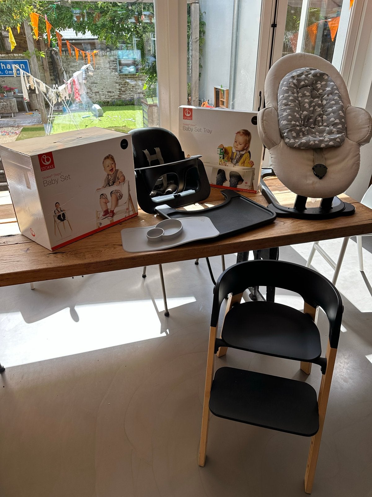 Stokke Steps zwart, Baby Set, Tray en Bouncer - Complete Set, Kinderen en Baby's, Kinderstoelen, Gebruikt, Meegroeistoel, Aanschuifbaar