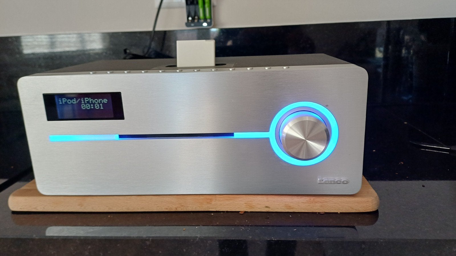 Lenco iPD-9000 CD Radio Docking Station + Bluetooth, Ophalen, Gebruikt, Cd-speler, Overige merken