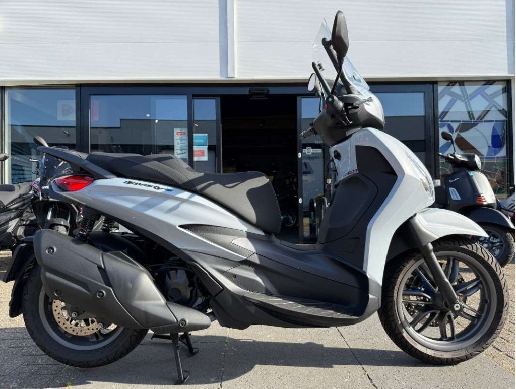 Piaggio Beverly S 400HPE, Niet ingevuld, 400 cc, Scooter, Occasion