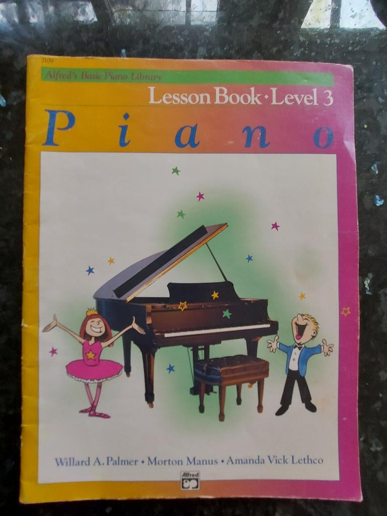 Alfred's Basic Piano Lesson Book Level 3, Gebruikt, Overige genres, Les of Cursus, Ophalen of Verzenden