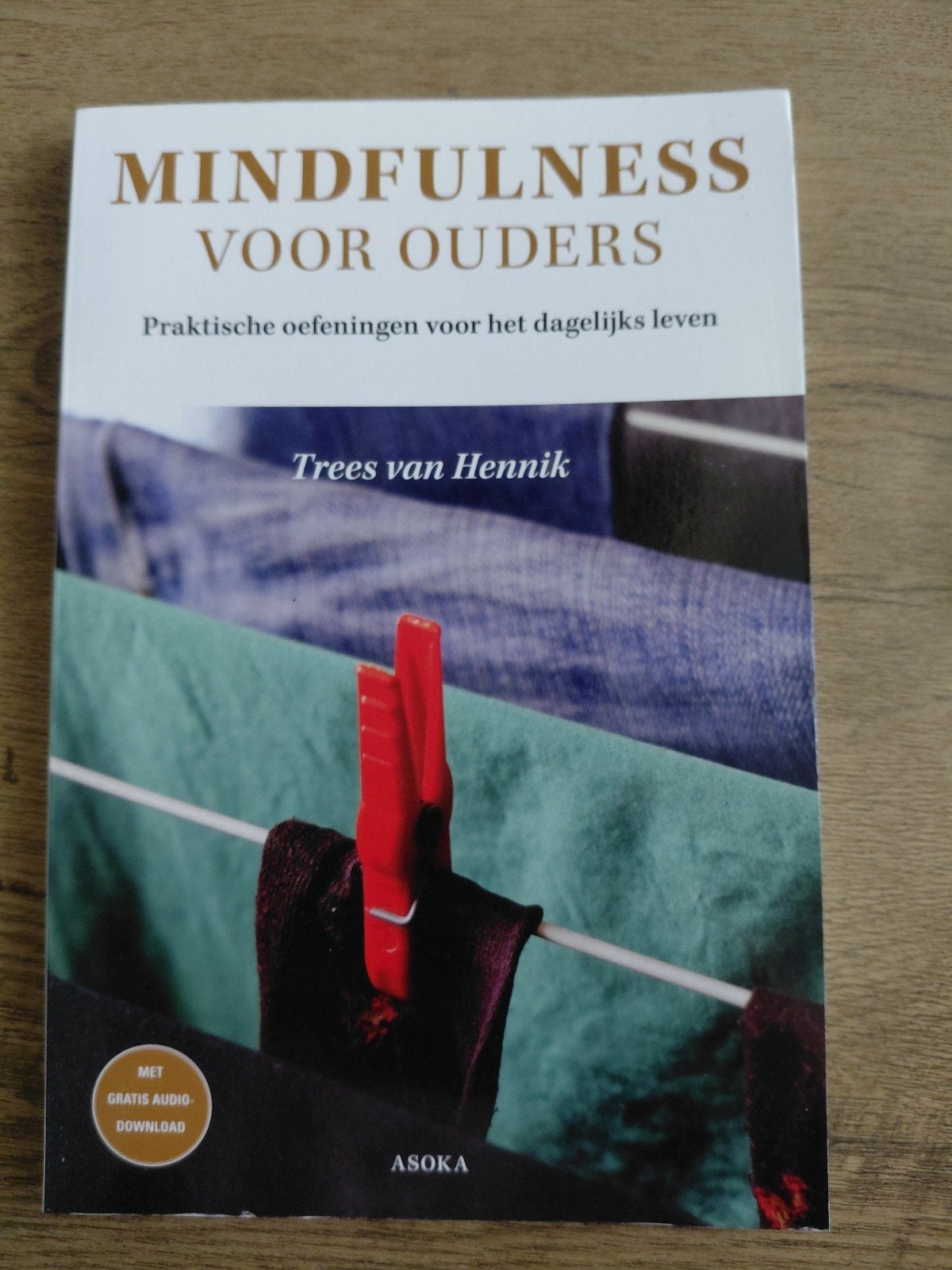 Trees van Hennik - Mindfulness voor ouders, Ophalen of Verzenden, Zo goed als nieuw, Trees van Hennik