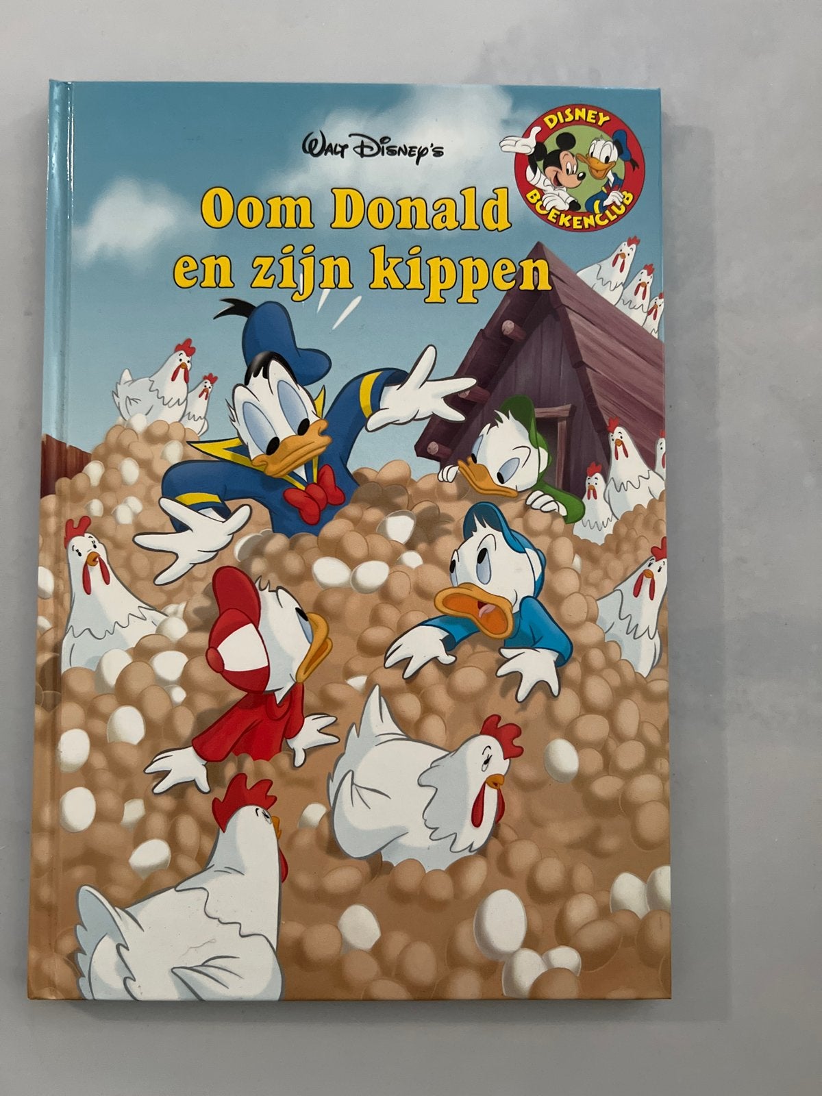 Walt Disney's Oom Donald en zijn kippen - Disney Boekenclub, Ophalen of Verzenden, Gelezen, 2 tot 3 jaar
