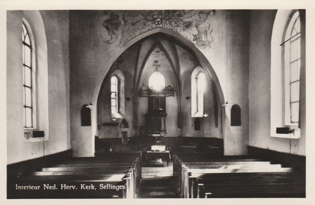 Sellingen   Interieur van de Oude Ned Herv Kerk, Ophalen of Verzenden, 1940 tot 1960, Ongelopen, Groningen