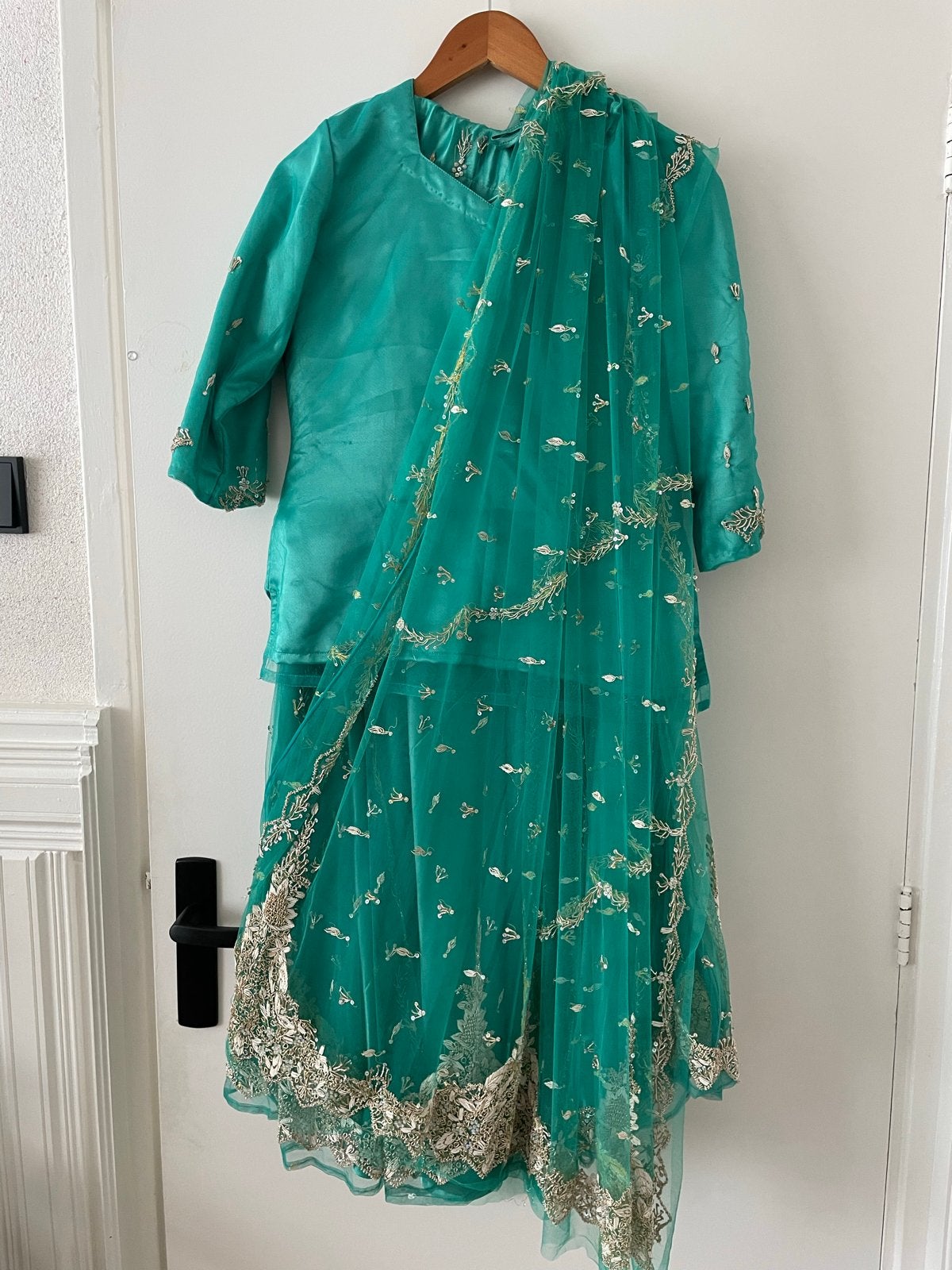 Prachtige Indiase/Pakistaanse jurk - Maat S, Kleding | Dames, Gelegenheidskleding, Ophalen, Overige typen, Zo goed als nieuw, Maat 36 (S)