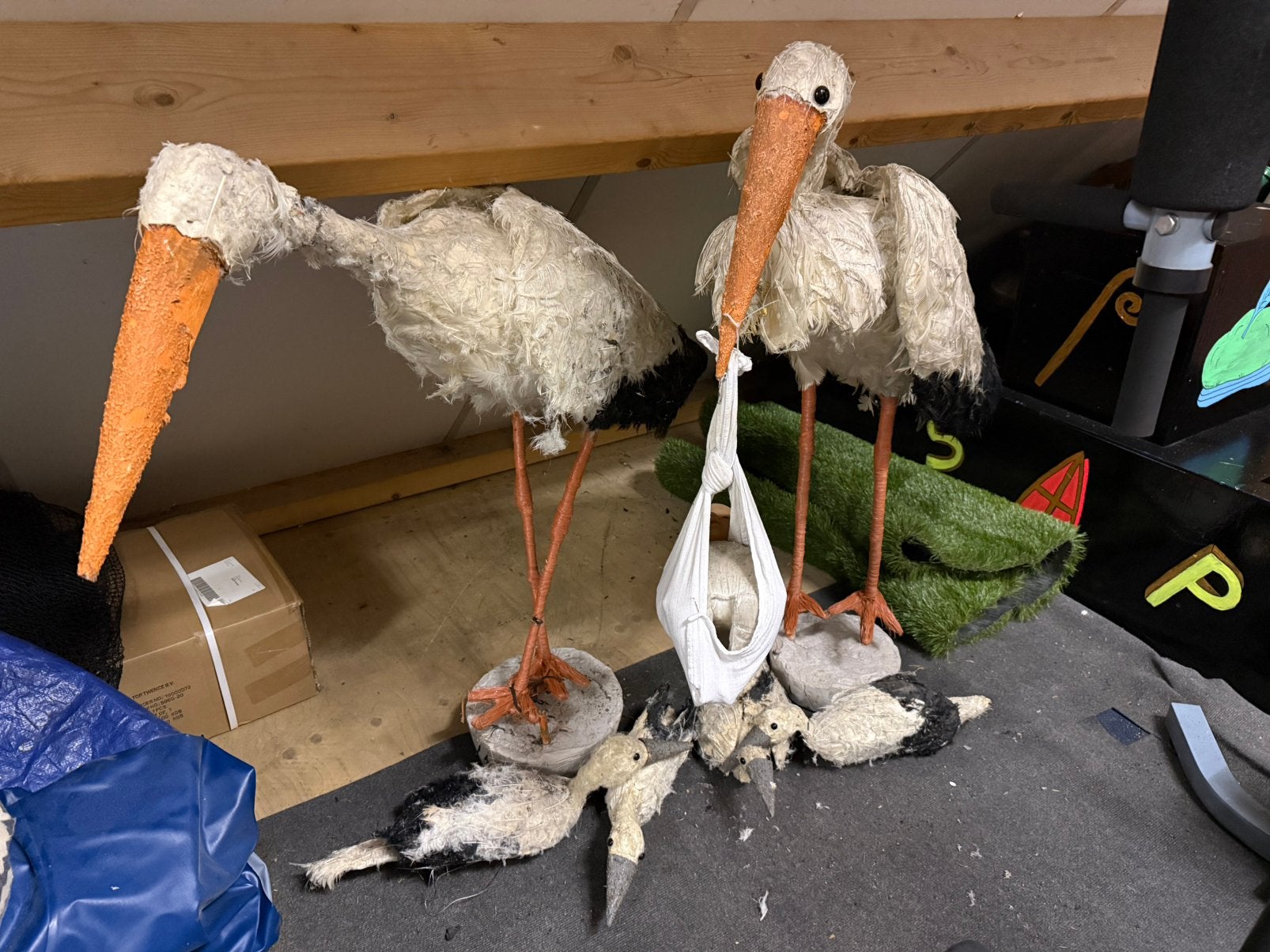 Ooievaar 2 x groot en 4 kleintjes inl pop, Ophalen, Gebruikt