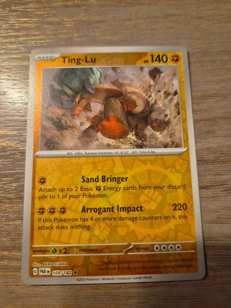 Ting-Lu Pokémon kaart (109/182) - PAR, Ophalen of Verzenden, Zo goed als nieuw, Losse kaart, Foil