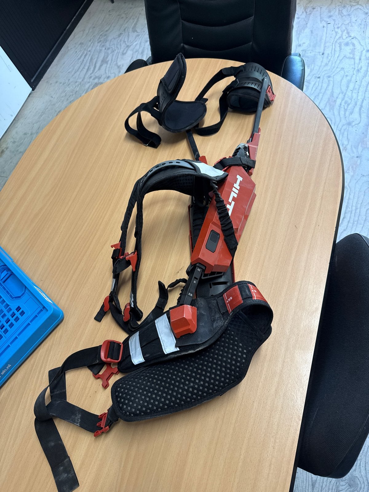 Hilti Exoskelet EXO-01 - Praktisch nieuw!, Doe-het-zelf en Verbouw, Gereedschap | Handgereedschap, Ophalen, Zo goed als nieuw
