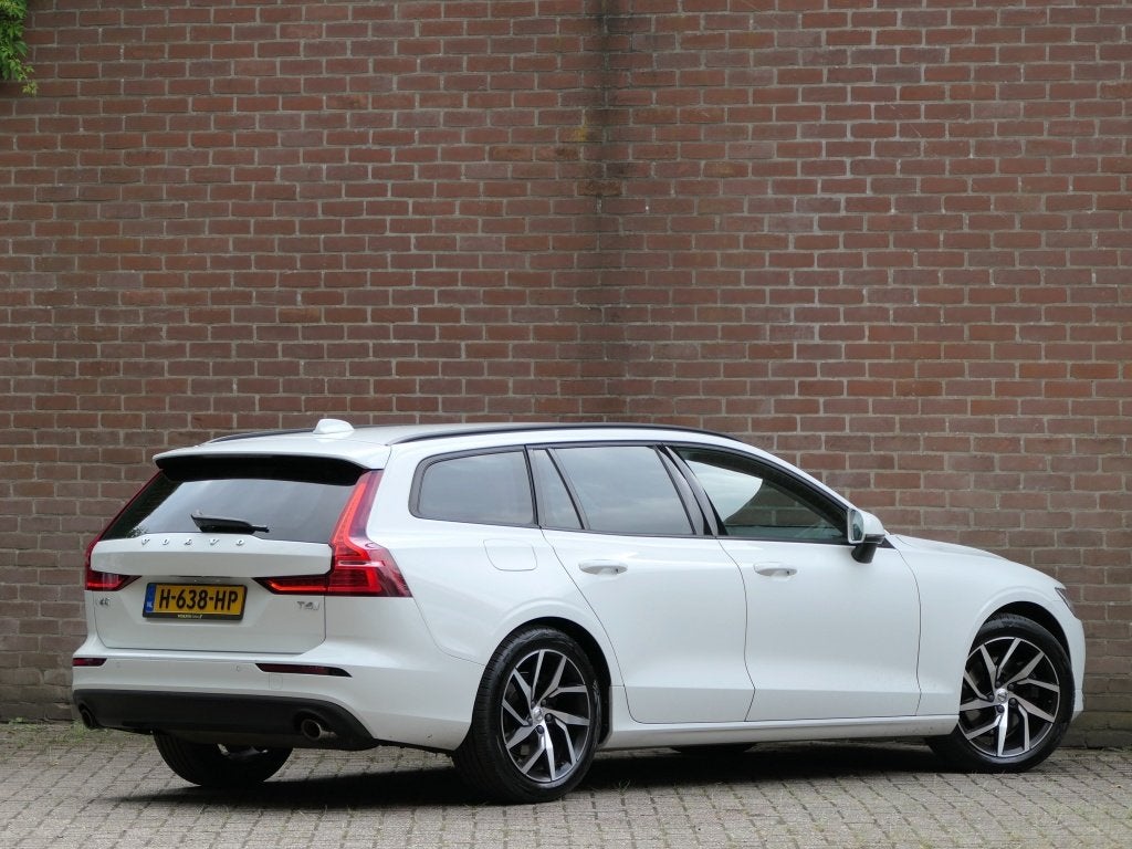 Volvo V60 T4 AUT Nieuwe Banden Polestar optimalisatie / DAB+, Auto's, Automaat, Stof, Euro 6, 4 cilinders