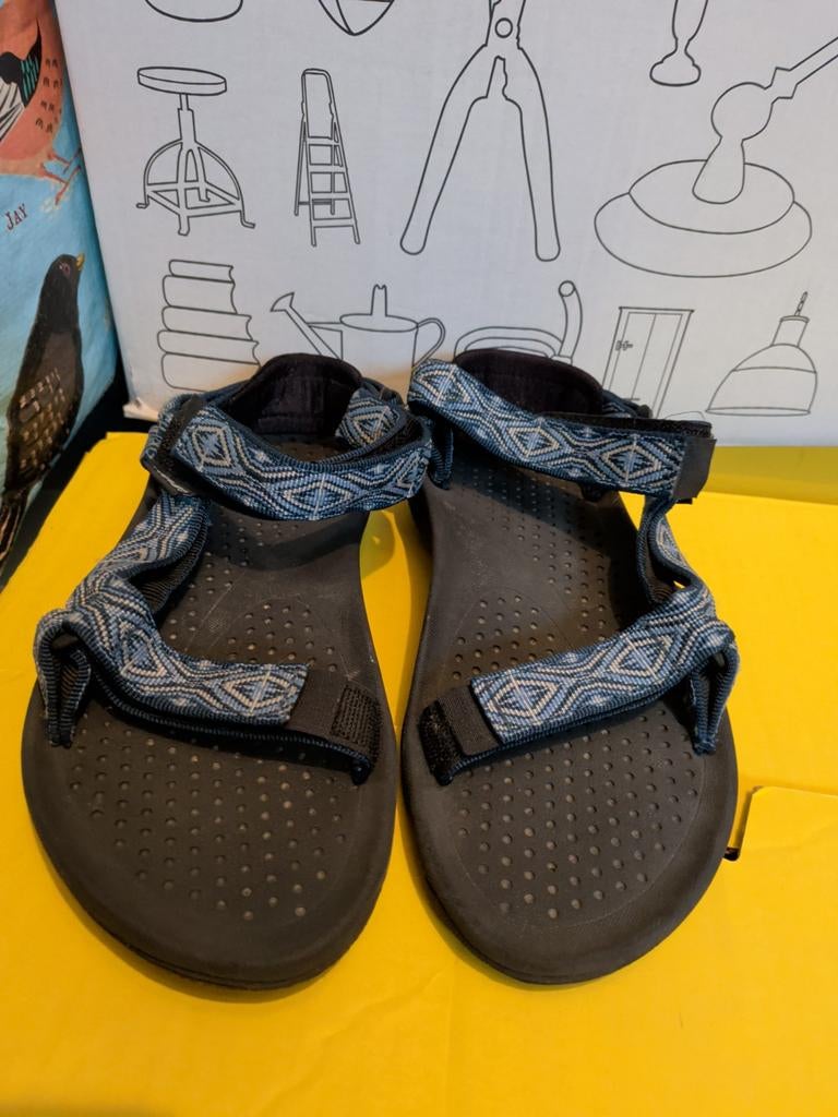 Teva maat 38 zgan, Blauw, Zo goed als nieuw, Teva, Sandalen of Muiltjes