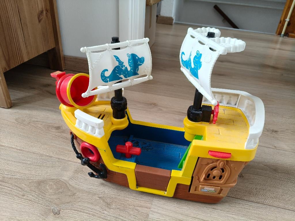Little People piratenboot/piratenschip, Ophalen, Zo goed als nieuw, Speelset, Met geluid