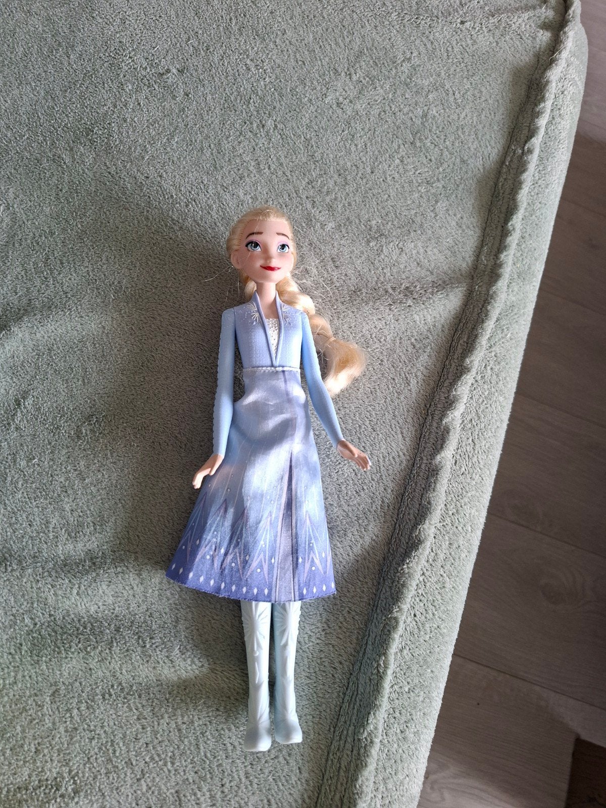 Elsa pop Frozen, Ophalen of Verzenden