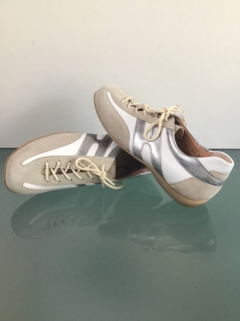 Hartjes 36 | Nieuwe witte sneakers | Gratis verzenden, Verzenden, Wit, Nieuw, Sneakers of Gympen