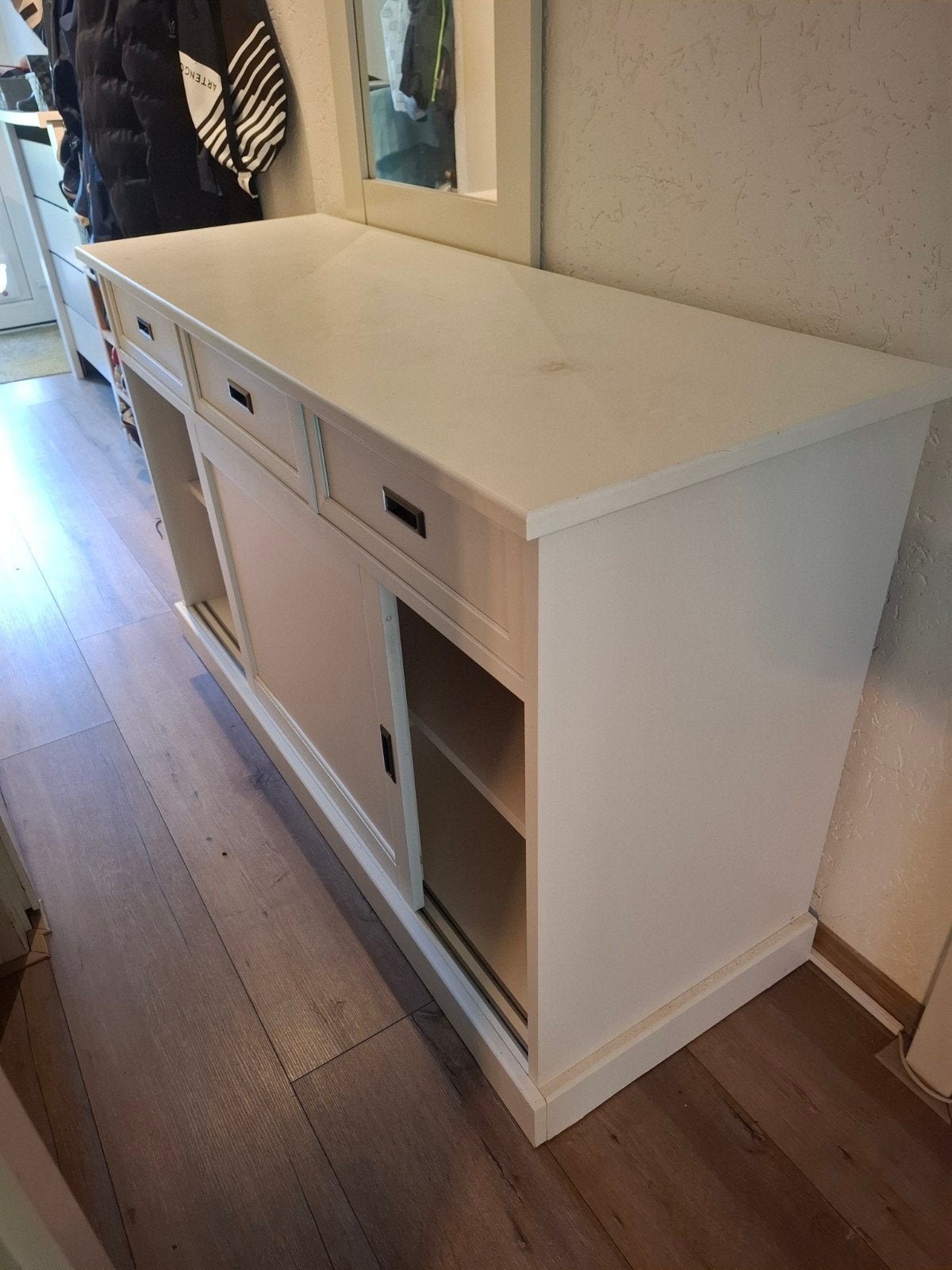 Ikea Larsfrid servieskast wit - 151x52x90 cm, Ophalen, Gebruikt, Met deur(en), 150 tot 200 cm