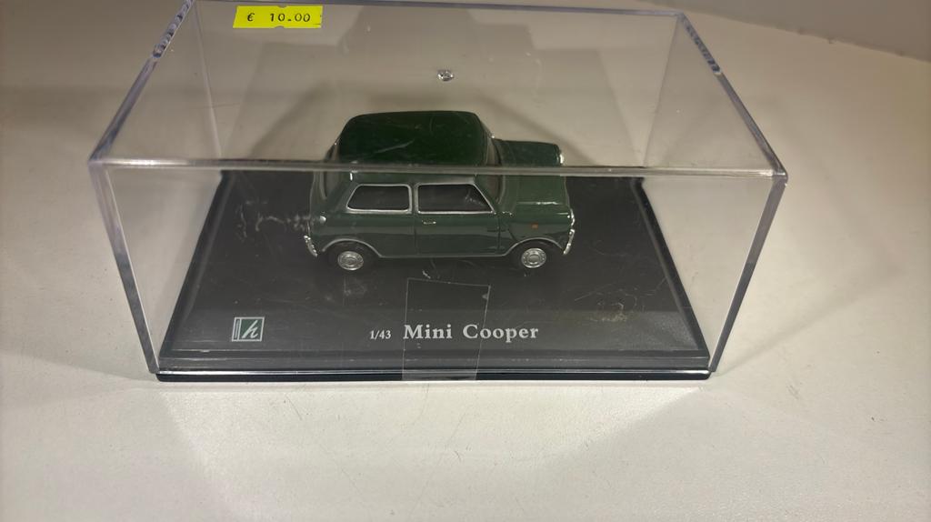 Mini cooper Cararama 1.43, Hobby en Vrije tijd, Modelauto's | 1:43, Overige merken, Auto, Ophalen of Verzenden, A