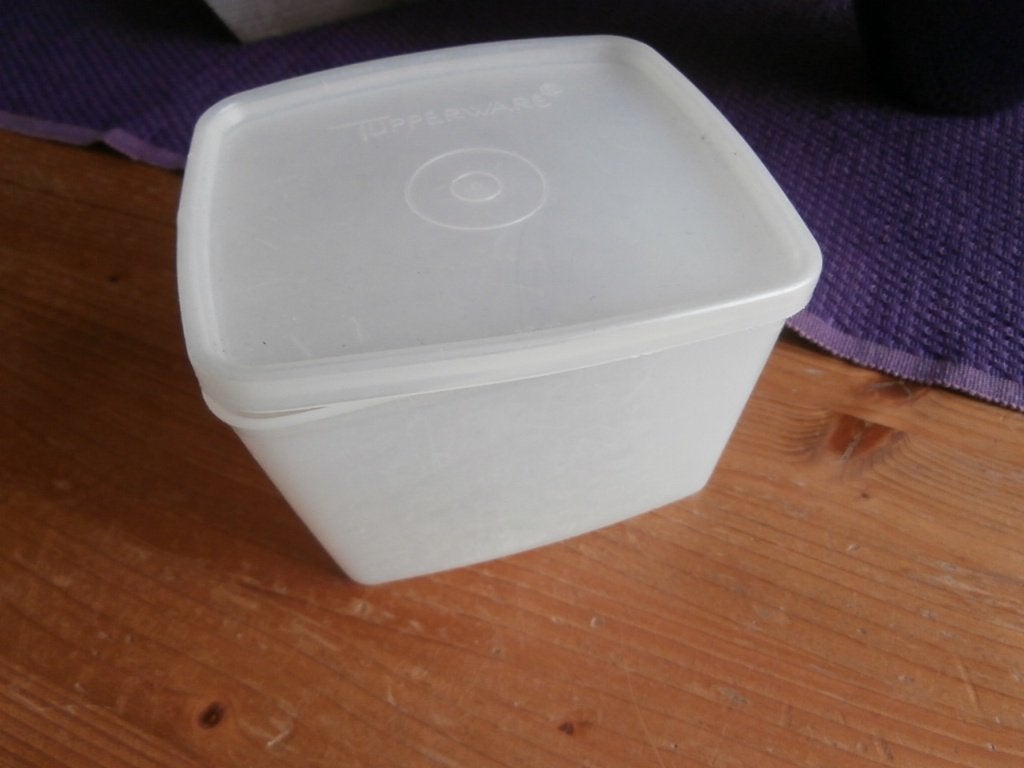 Tupperware voorraadbus voorraad beker bewaar trommel, Ophalen of Verzenden, Zo goed als nieuw, Wit, Bus of Trommel