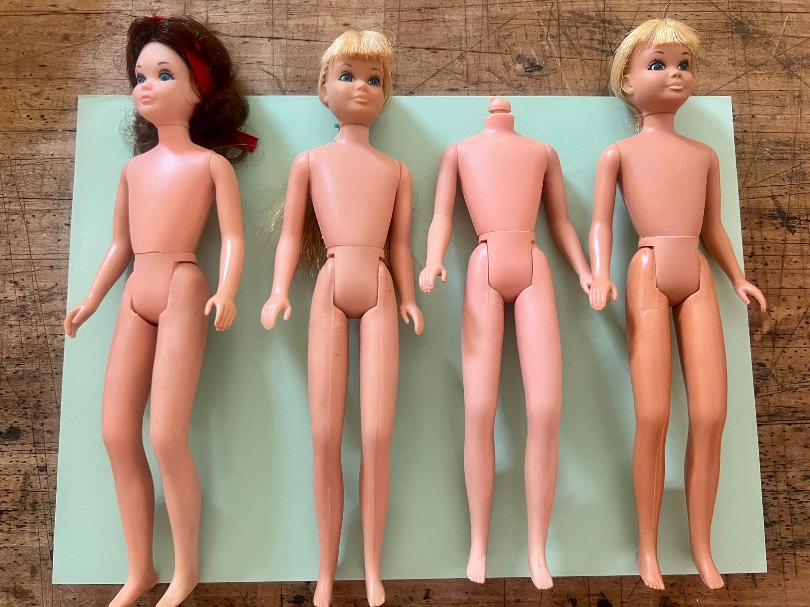 Vier vintage Barbie Skippers, jaren 70 (opknappers), Verzamelen, Ophalen of Verzenden, Gebruikt, Pop