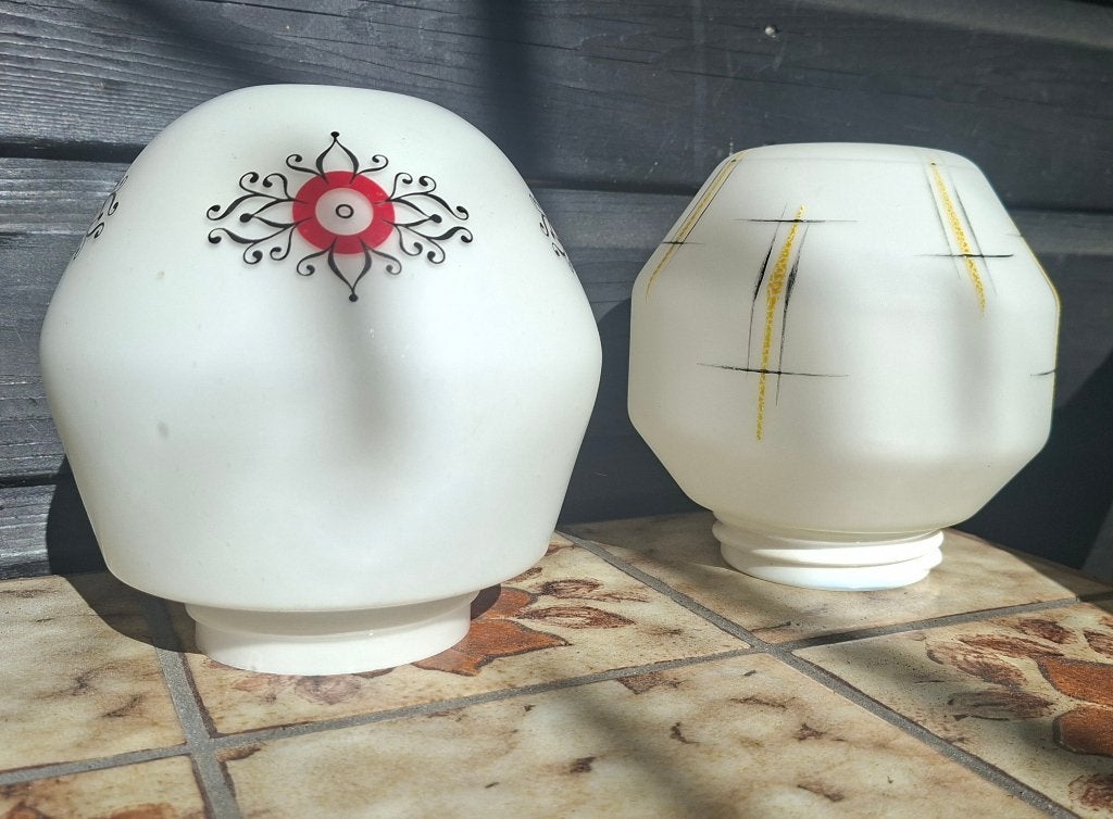 Vintage melkglas bollampen, 7 cm, Gebruikt, Jaren 50, Thabur