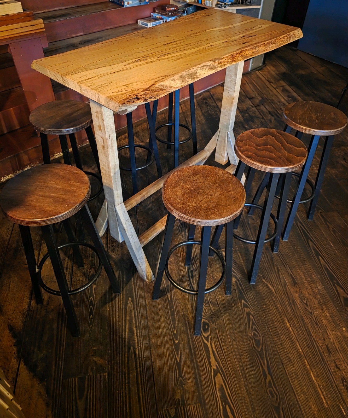Hoge tafel / Bartafel / Statafel, Ophalen
