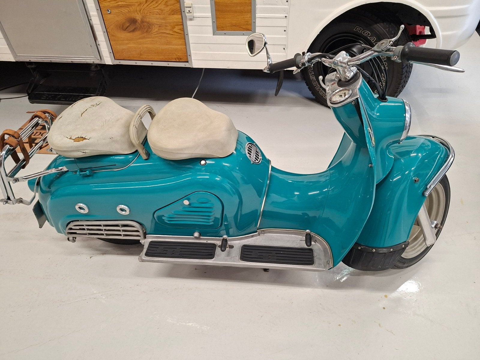 Zundapp Bella R 150 Motorscooter, Scooter