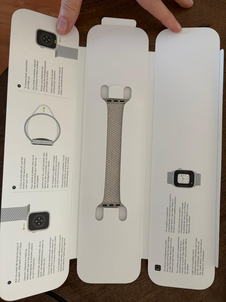 Apple Watch Starlight Braided Solo Loop 41mm, Ophalen of Verzenden, Zo goed als nieuw, Bandje