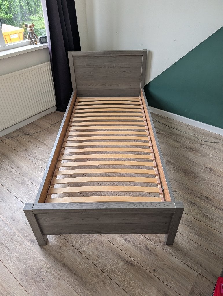 Eenpersoonsbed, Ophalen, Gebruikt, 90 cm, Eenpersoons