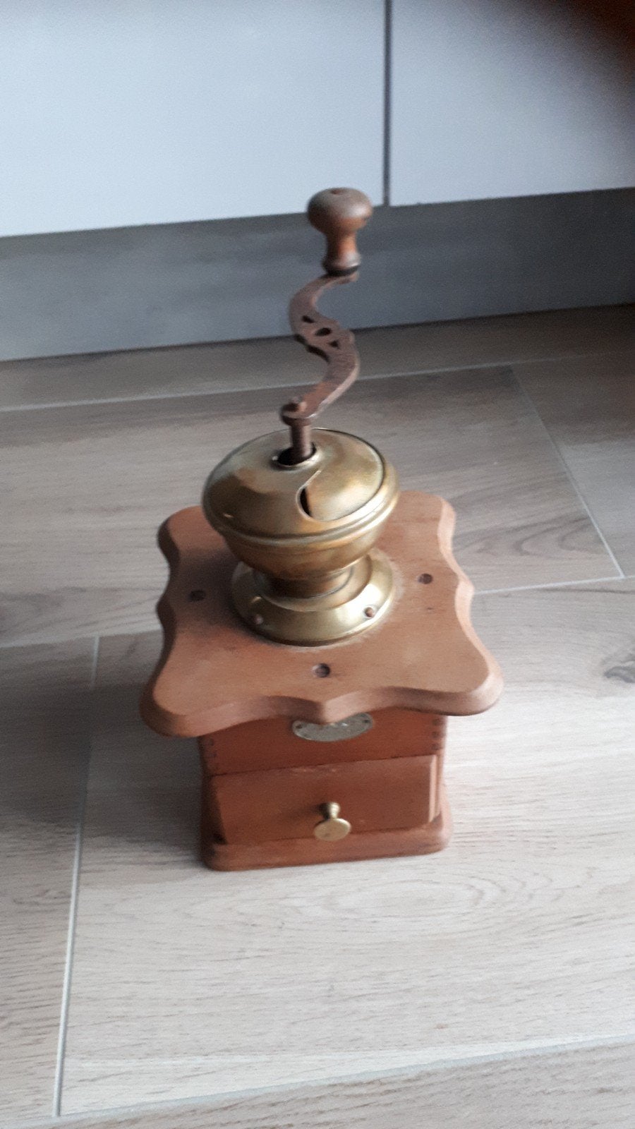 Antieke koffiemolen, Ophalen of Verzenden