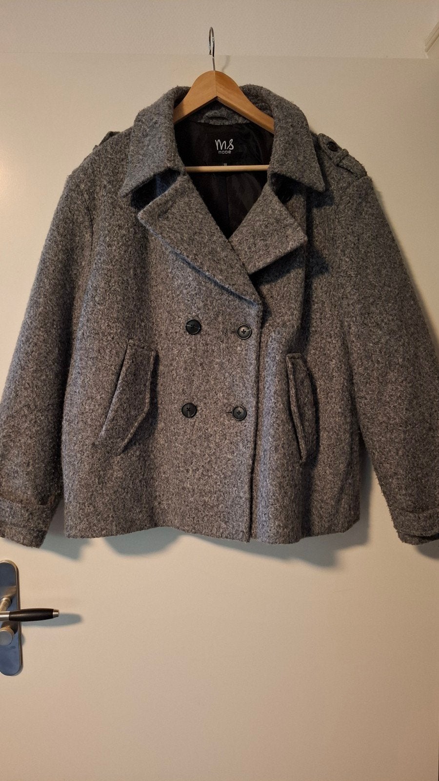 Grijze winterjas M&S Mode maat 50, Kleding | Dames, Jassen | Winter, Maat 46/48 (XL) of groter, Ophalen of Verzenden, M&S Mode