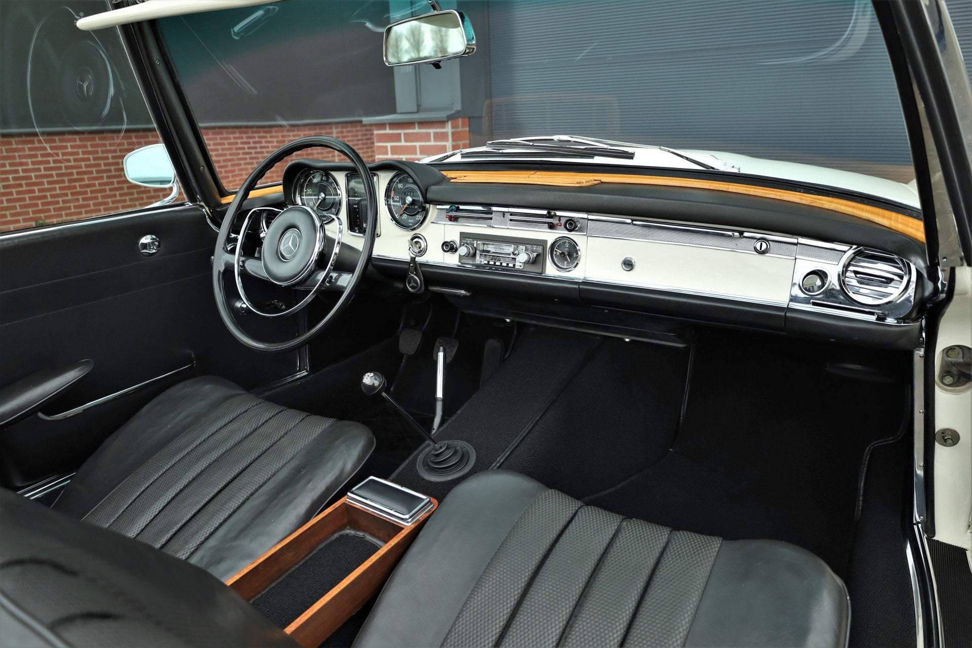 Mercedes-Benz SL-Klasse 230 SL W113 Pagode Gerestaureerd, foto 9