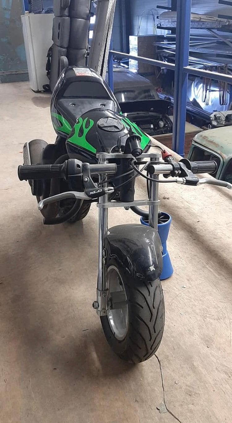 Op zoek naar deze minibike met scooterblok, Ophalen, Zo goed als nieuw, Overige typen
