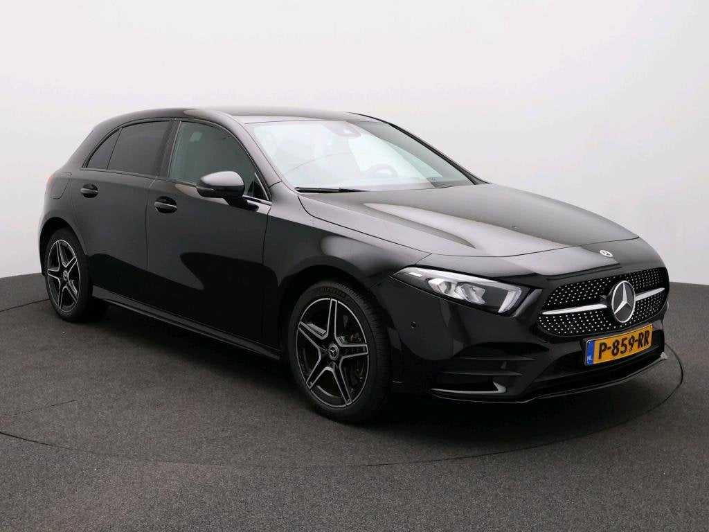 Mercedes-Benz A-Klasse 250 e AMG Plug-In Hybride AMG Line |, 12 maanden, Gebruikt, 4 cilinders, Zwart