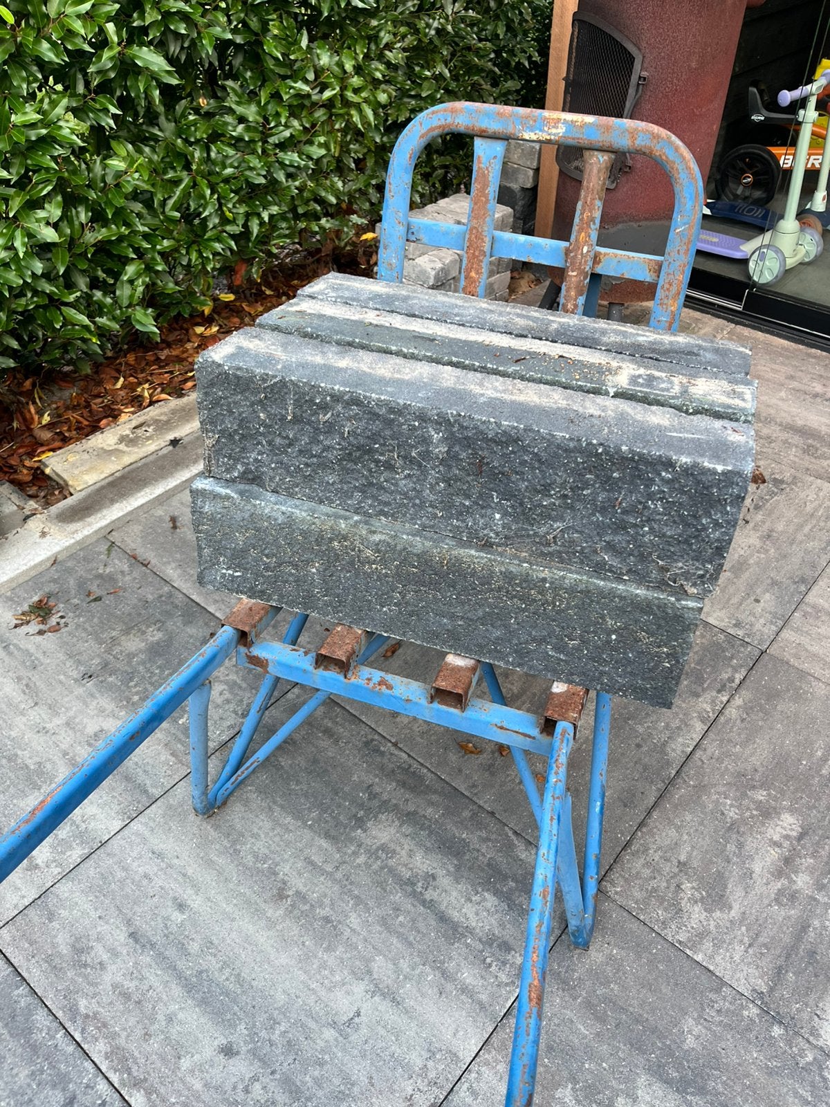 6 stapelblokken split rock antraciet 60x12x15, Tuin en Terras, Tegels en Klinkers, Ophalen, Overige typen, Zo goed als nieuw, Minder dan 5 m²