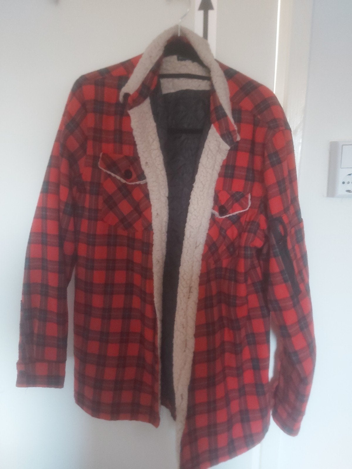 Comfortabele rode geruite jas, Ophalen of Verzenden, Rood