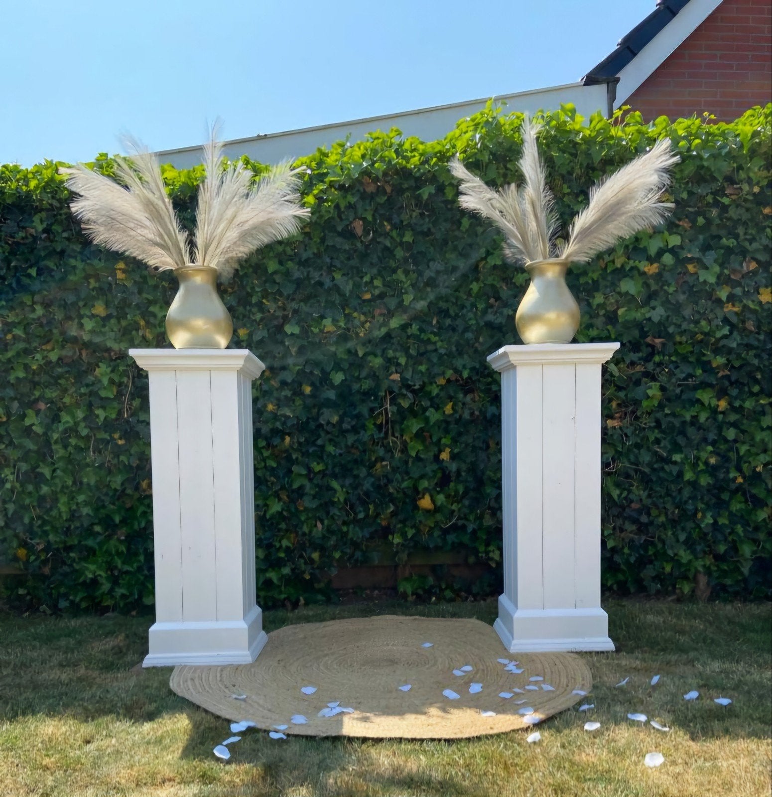 Twee grote witte zuilen te huur, Ophalen, Wit, Accessoires